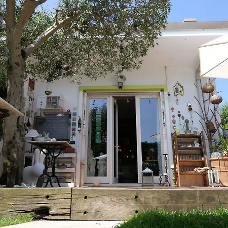 Bed and Breakfast Caffeletti Friendly 3*