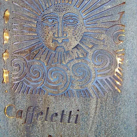 Caffeletti Friendly فندق مبيت وإفطار 3*